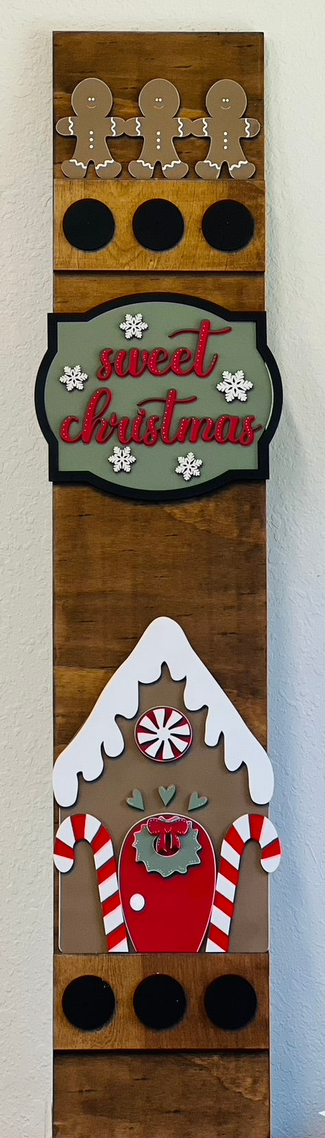 Sweet Christmas Gingerbread House